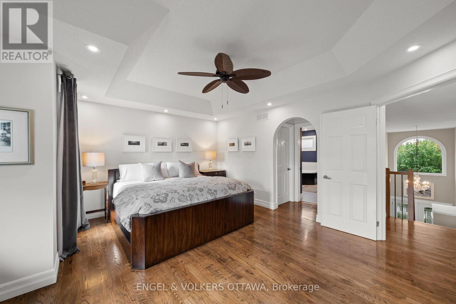 18 PONDHOLLOW WAY - Image 23