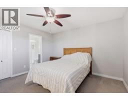 Living room - 750 Dunrobin Drive Unit# 7, Kamloops, BC V1S1X3 Photo 11