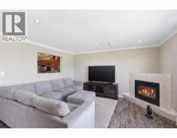 Primary Bedroom - 750 Dunrobin Drive Unit# 7, Kamloops, BC V1S1X3 Photo 7