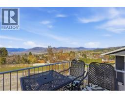 Full ensuite bathroom - 750 Dunrobin Drive Unit# 7, Kamloops, BC V1S1X3 Photo 6