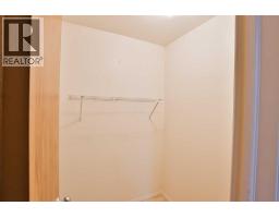 47 Highlands Place W - photo 14