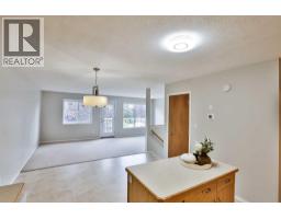 47 Highlands Place W - photo 10
