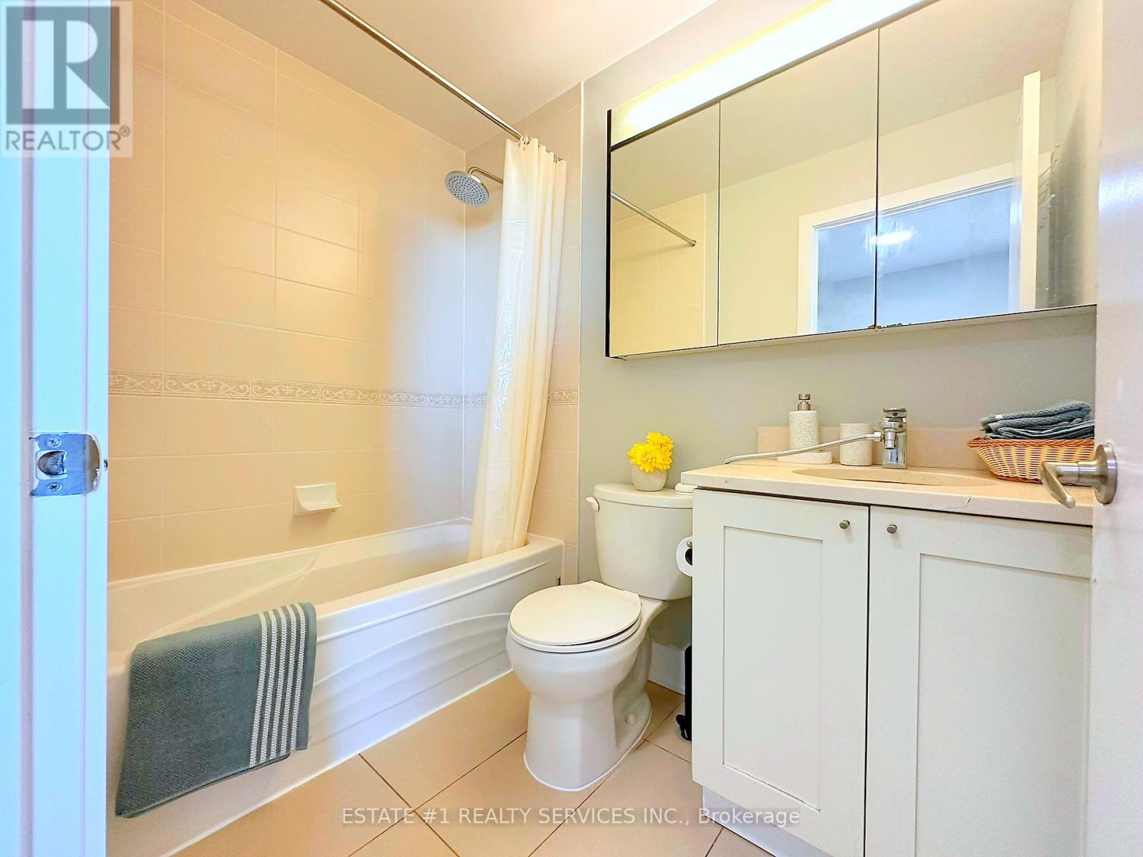 Lph2- 4065 Brickstone Mews, Mississauga, ON photo 17