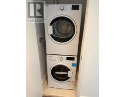 4805 - 448 Burnhamthorpe Road W, Mississauga, ON L5B0R4 Photo 8