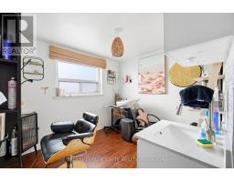 4 Buttercup Court, Toronto, ON M9L2M9 Photo 22