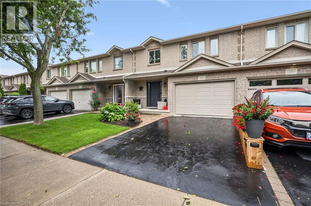 1261 STEPHENSON Drive - 2