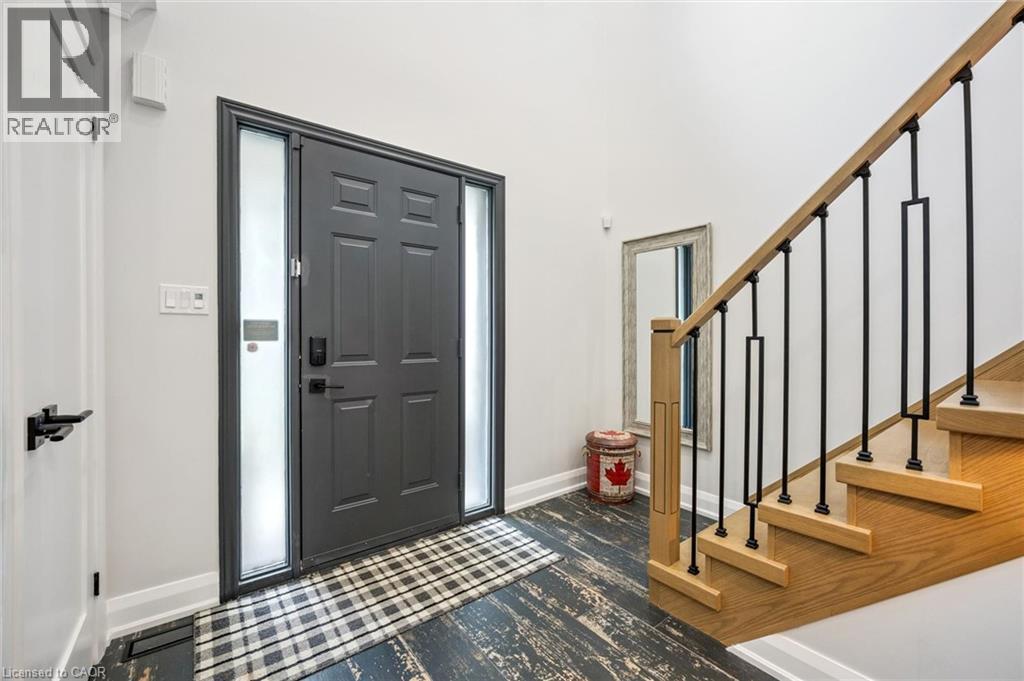 1261 STEPHENSON Drive - Image 4