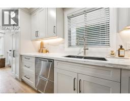 1261 Stephenson Drive, Burlington, ON L7S2B3 Photo 14