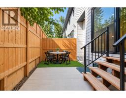 2179 49 Avenue Sw, Calgary, AB T2T6Z9 Photo 36