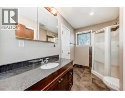2 Nichols Crescent, Red Deer, AB T4P1P6 Photo 32
