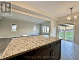 49 Saffron Way, Pelham, ON L0S1E1 Photo 8