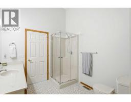 50 Douglasview Park Se, Calgary, AB T2G5T2 Photo 24