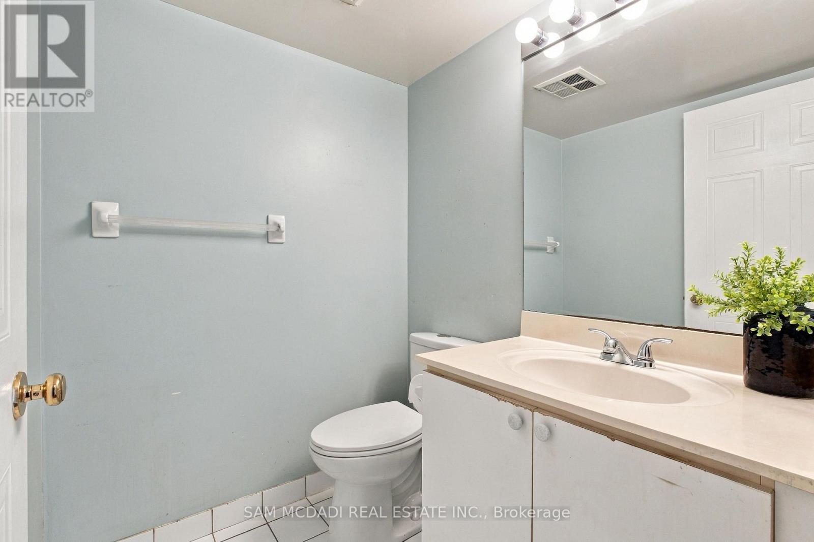 #510 135 HILLCREST AVENUE - 23