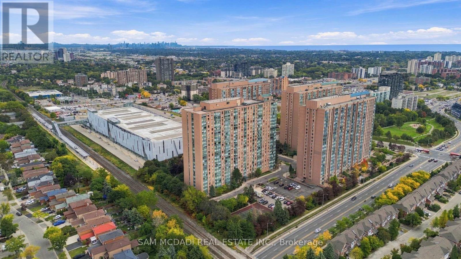 #510 135 HILLCREST AVENUE - 27