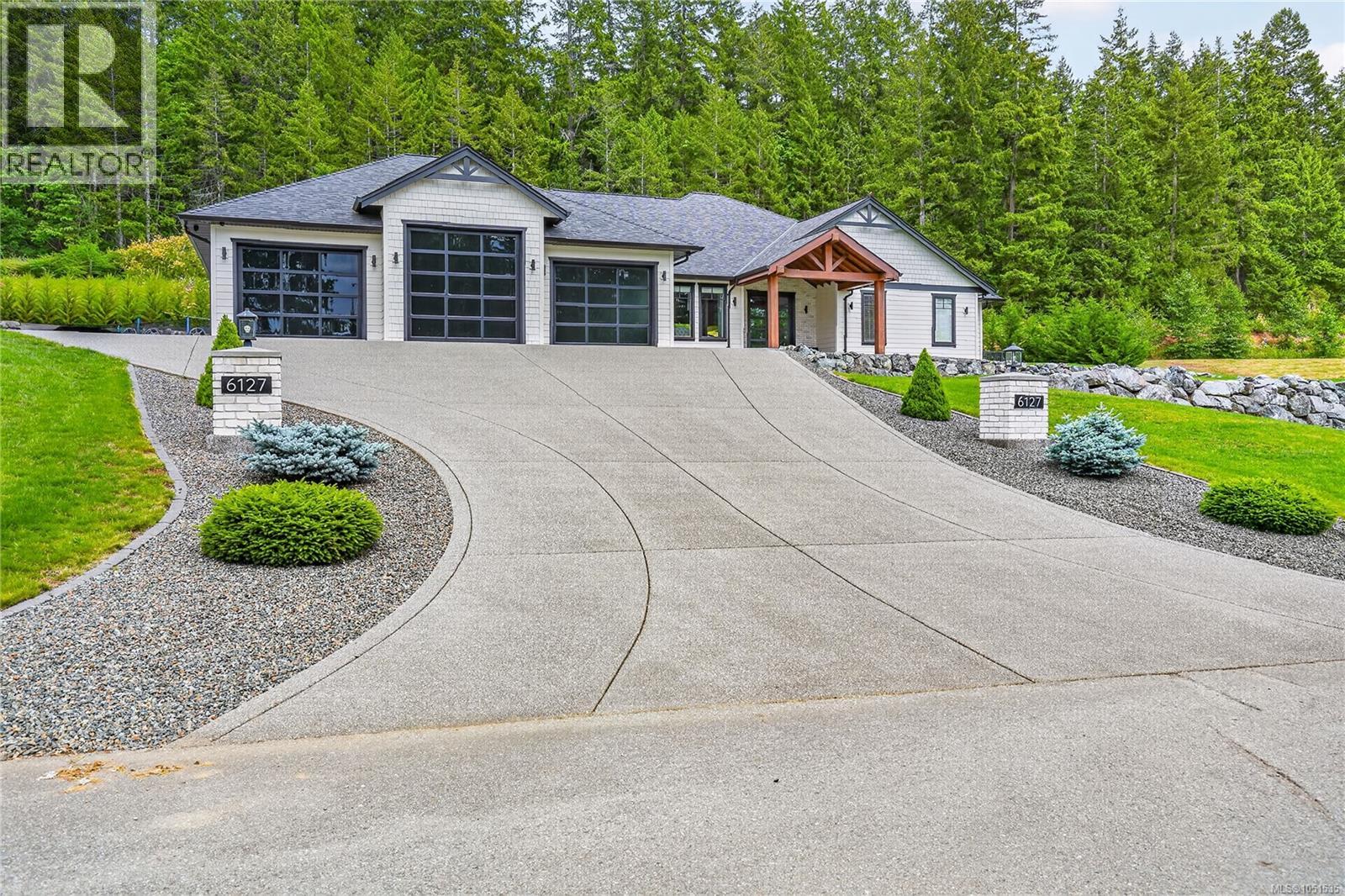 6127 Chase Dr - 2
