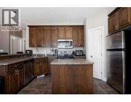 Living room - 156 Paris Crescent, Fort Mcmurray, AB T9K0E1 Photo 8