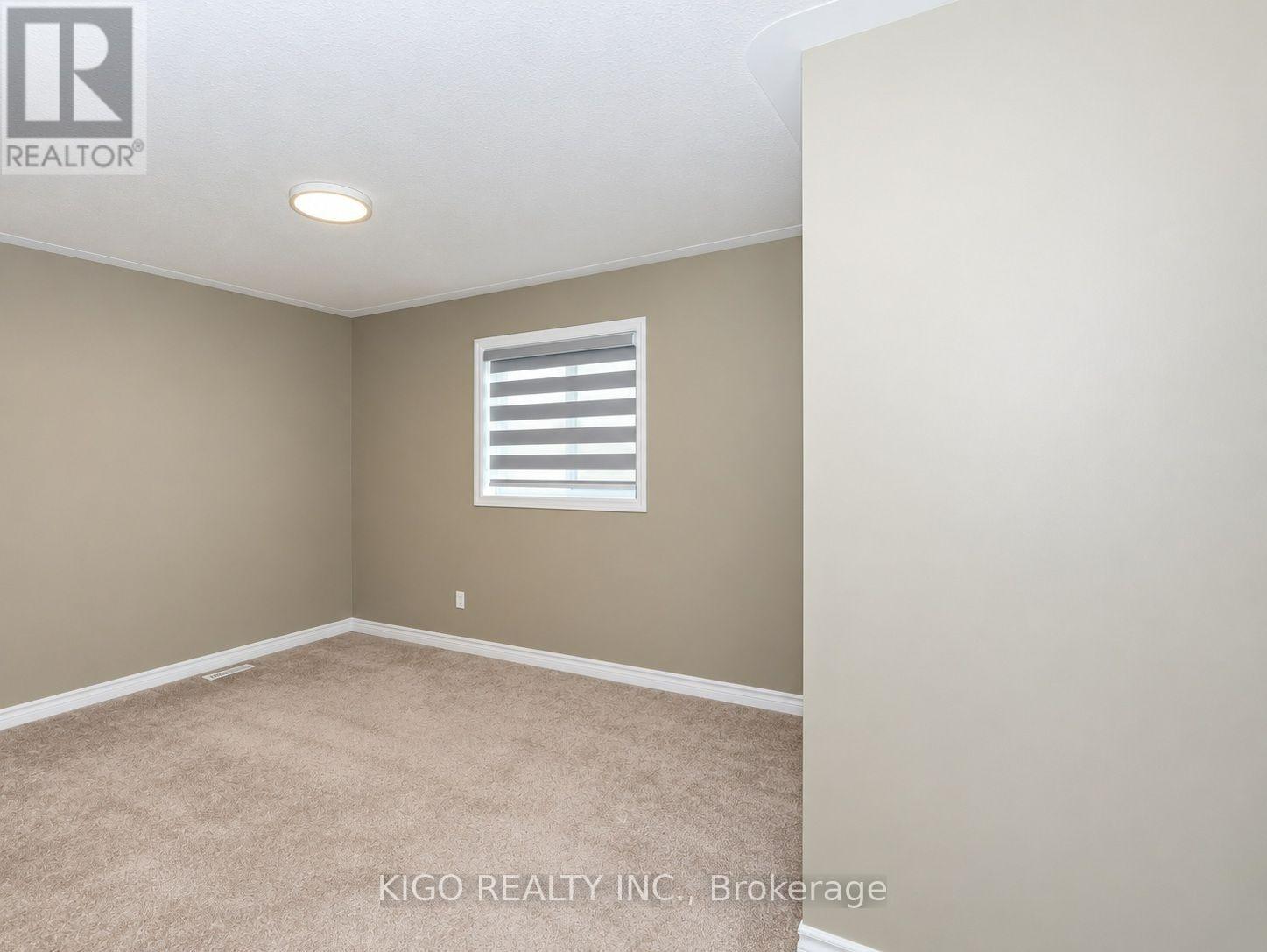 1121 MEDWAY PARK DRIVE - 37