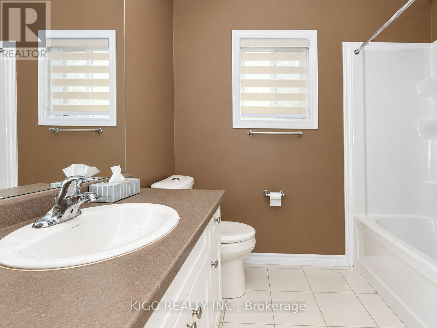 1121 MEDWAY PARK DRIVE - 44