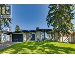 724 Willacy Drive SE - photo 1