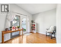724 Willacy Drive SE - photo 18