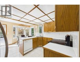 Laundry room - 222 Davison Drive, Red Deer, AB T4R2E6 Photo 12