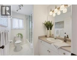 247 Fern Crescent, Waterloo, ON N2V2P9 Photo 34