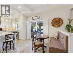 247 Fern Crescent, Waterloo, ON N2V2P9 Photo 18