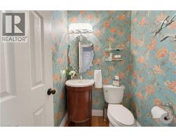 247 Fern Crescent, Waterloo, ON N2V2P9 Photo 23
