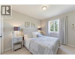 247 Fern Crescent, Waterloo, ON N2V2P9 Photo 30