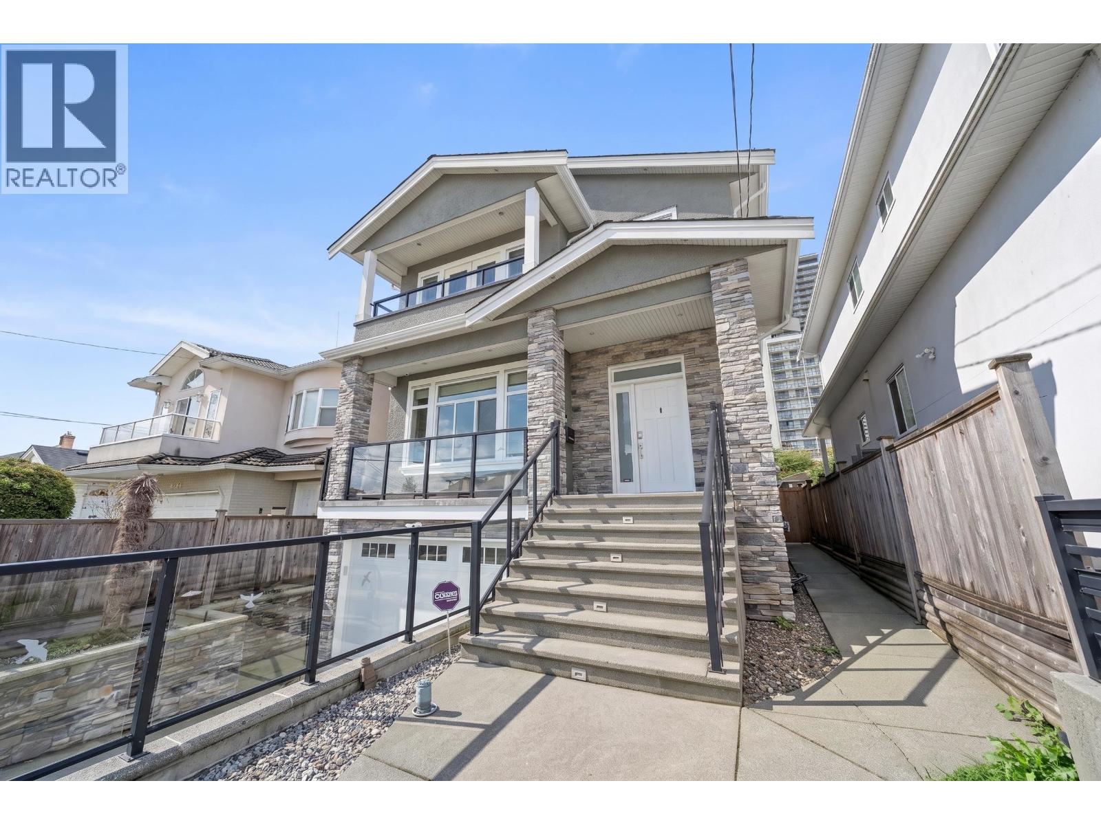 1 Bed House for Sale in Burnaby – 4758 MAITLAND, Burnaby – MLS# R3172152 - Image 4
