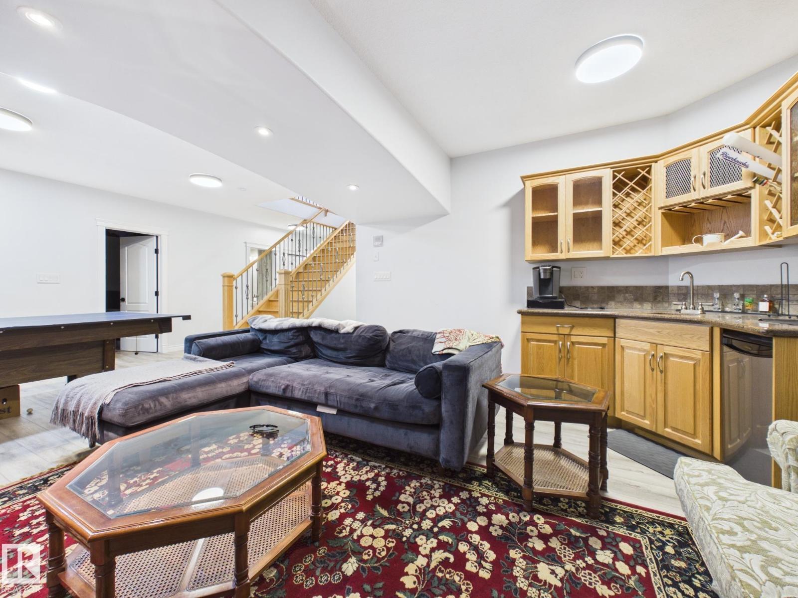 14815 16 ST NW - 40