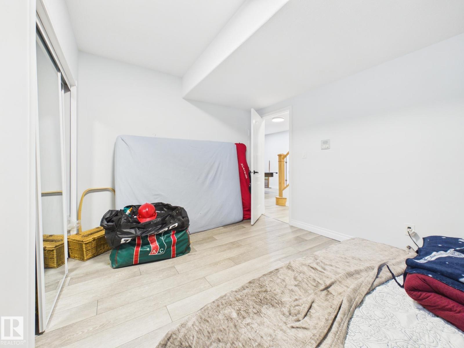 14815 16 ST NW - Image 42