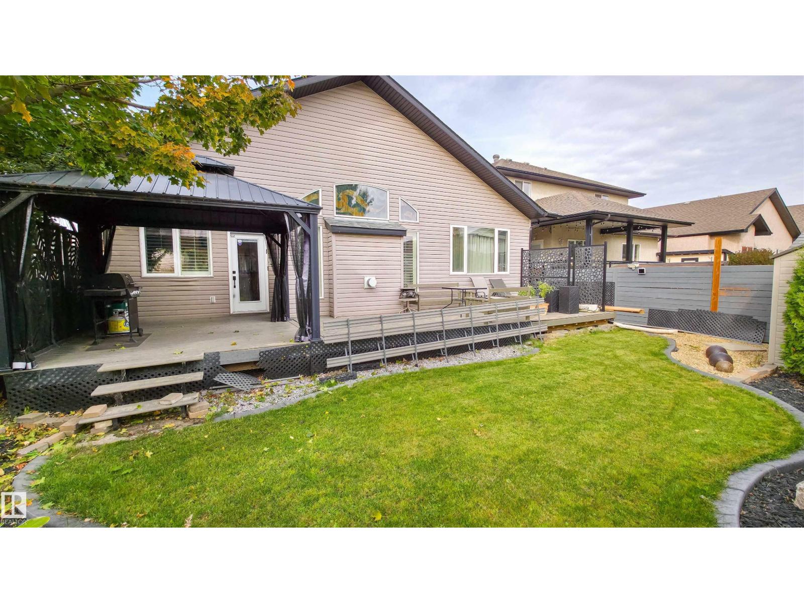 14815 16 ST NW - Image 60