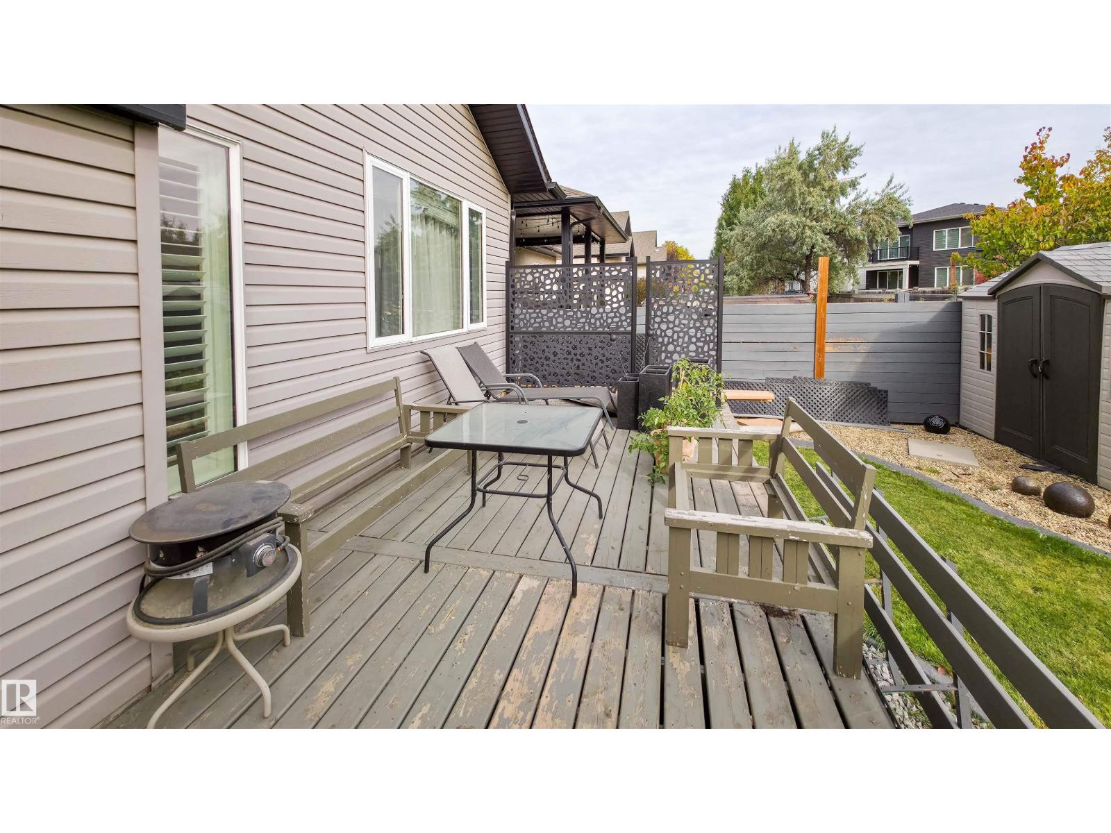 14815 16 ST NW - 55