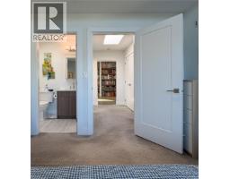104 3999 Cedar Hill Rd, Saanich, BC V8P3B5 Photo 18
