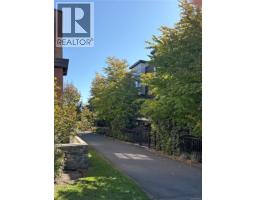 104 3999 Cedar Hill Rd, Saanich, BC V8P3B5 Photo 27