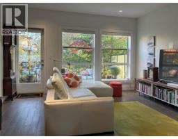 104 3999 Cedar Hill Rd, Saanich, BC V8P3B5 Photo 10