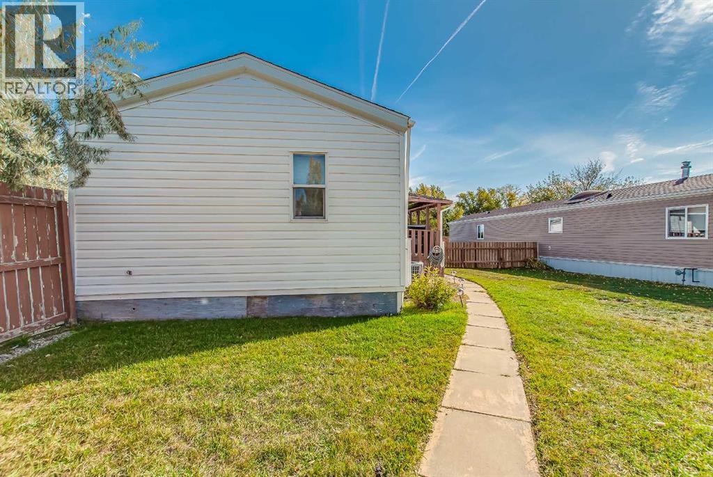 236, 4000 13 Avenue SE - 46