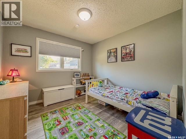 31 Burke CRESCENT - 18