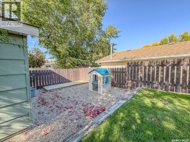 31 Burke CRESCENT - Image 32