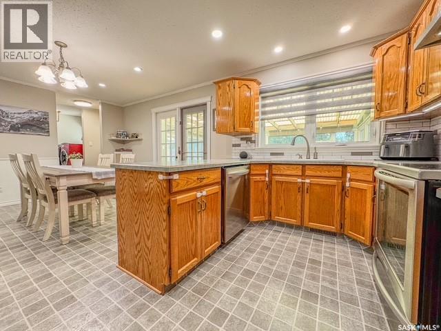 31 Burke CRESCENT - 6