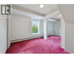 529 18 Avenue NW - photo 24