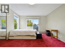 529 18 Avenue NW - photo 21