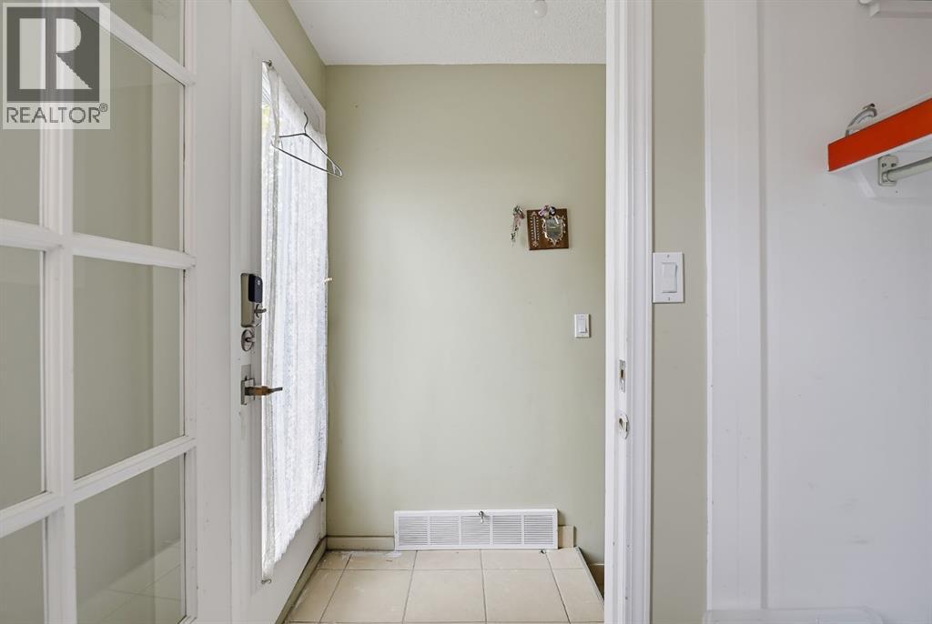 529 18 Avenue NW - Image 19