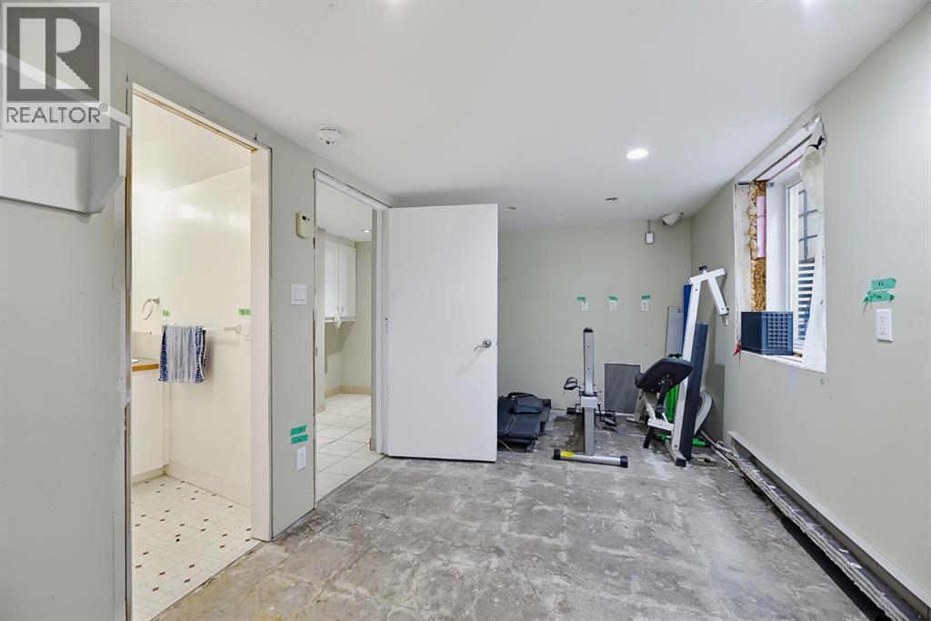 529 18 Avenue NW - Image 31