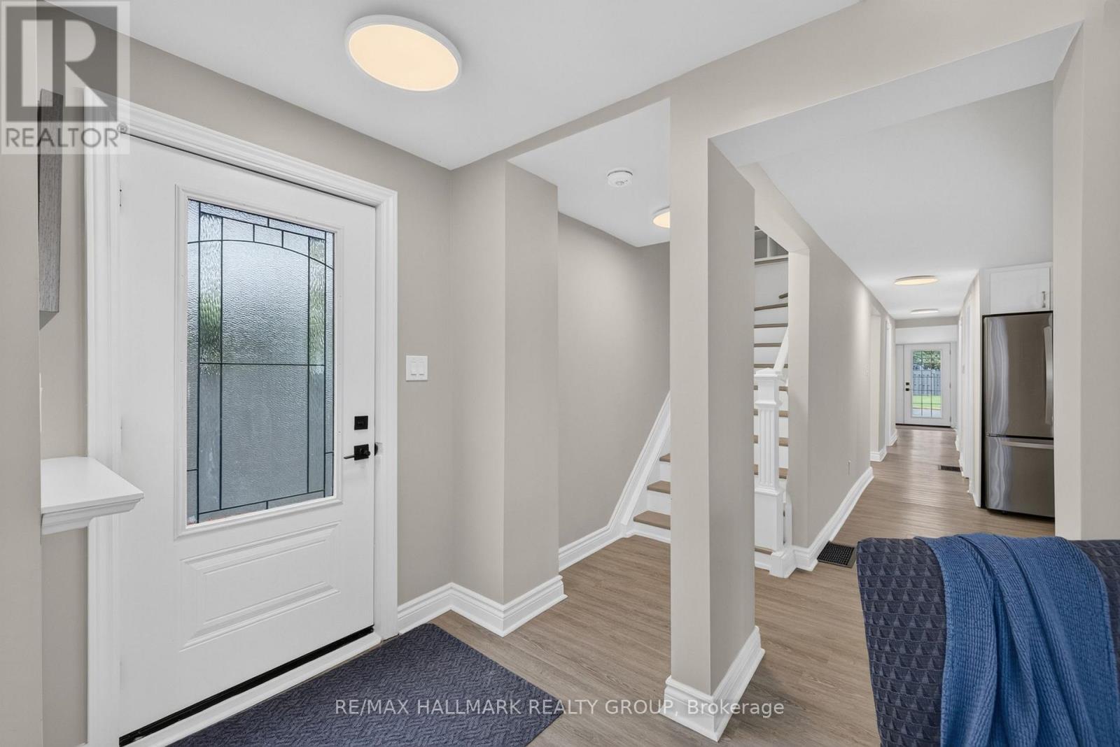 241 LEWIS STREET E - 2
