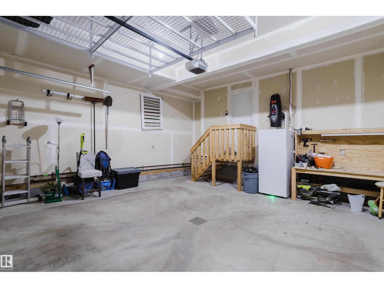 12207 171 AV NW - Image 63