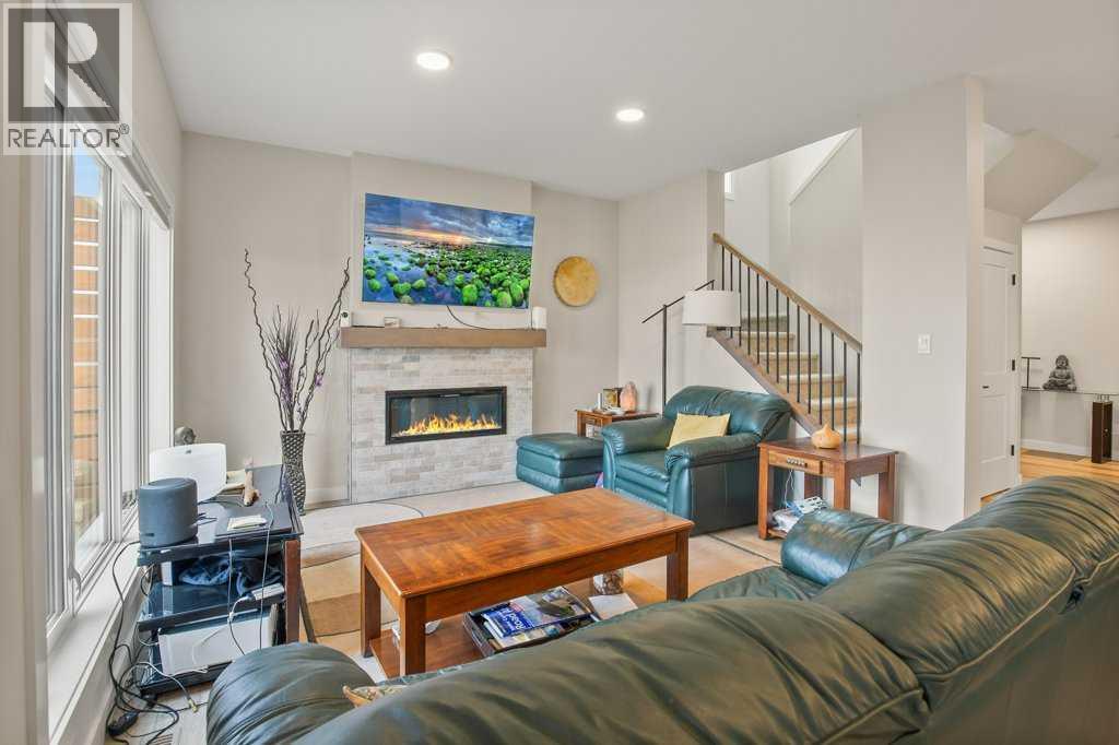 Listing photo – 85 Crestview Boulevard, Sylvan Lake