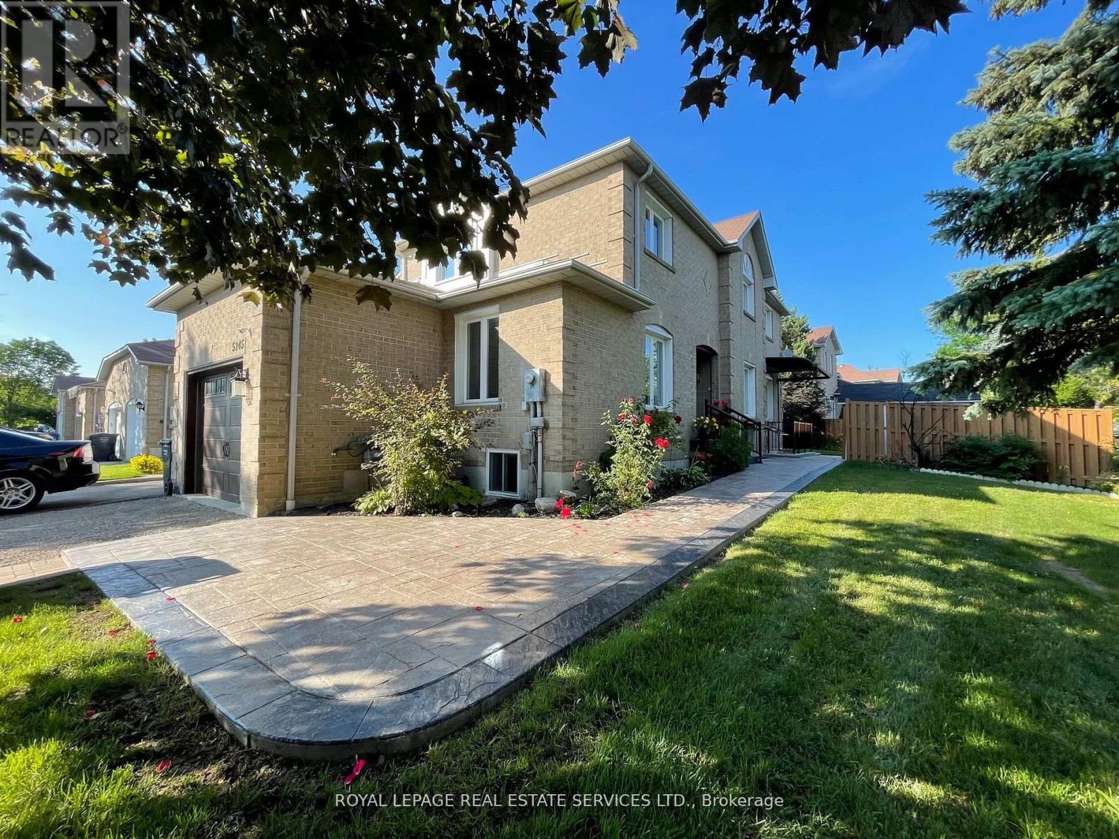 Photo of 5245 Alicante Street