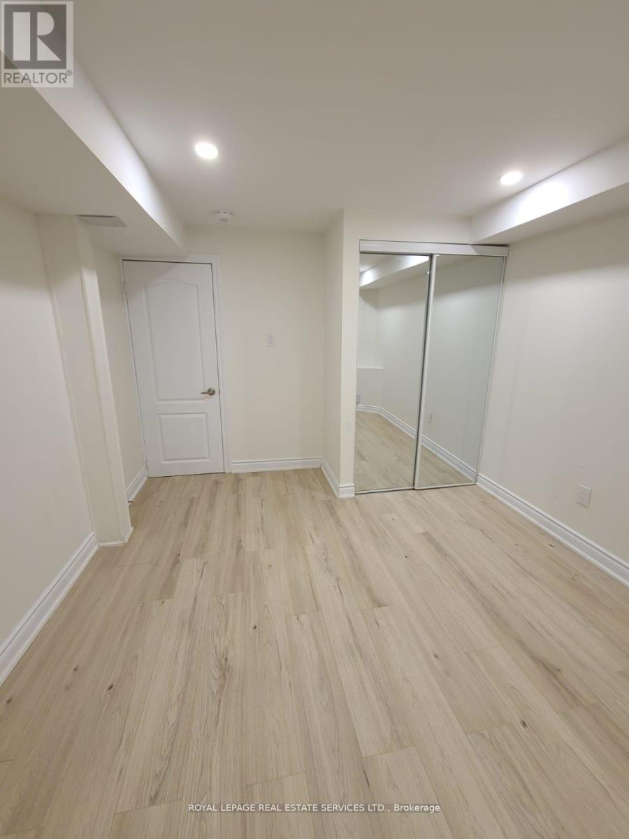5245 Alicante Street — photo 12